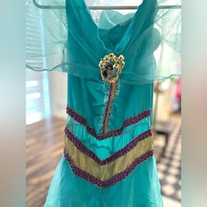 Kids Princess Jasmine Costume in Teal and Gold with head band.
